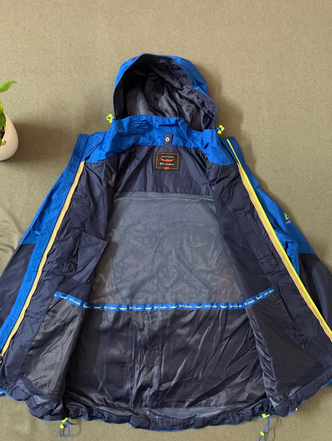 BUFFALOO- Waterproof Windcheater Jacket | Unisex Outdoor Wear