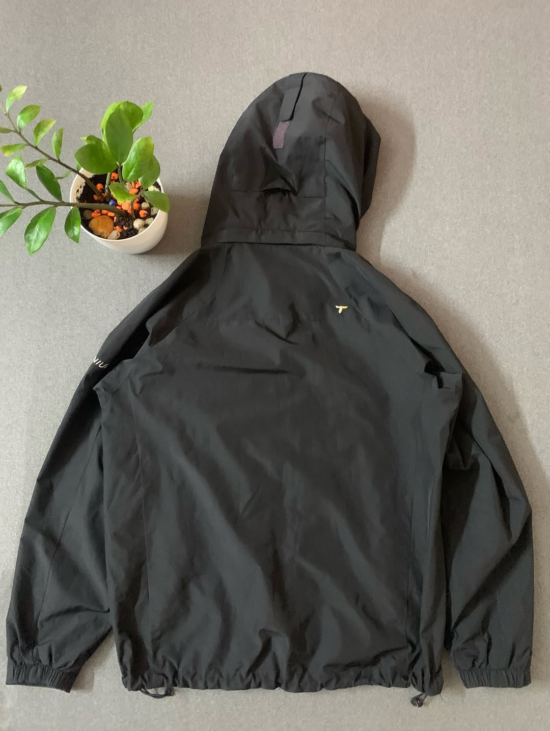 Columbia Black - Waterproof Windcheater Jacket | Unisex Outdoor Wear