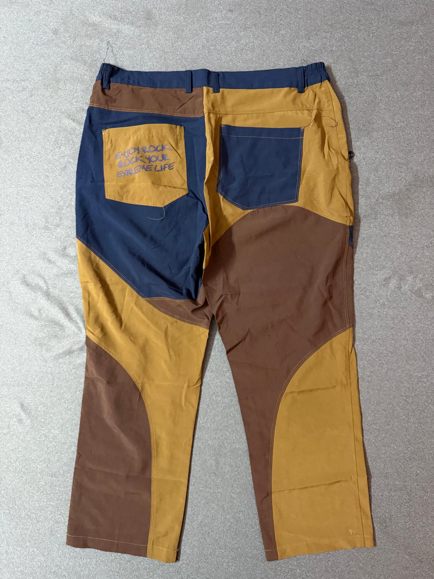 Nassau- Mountain pant | Shell Pants | W34 |